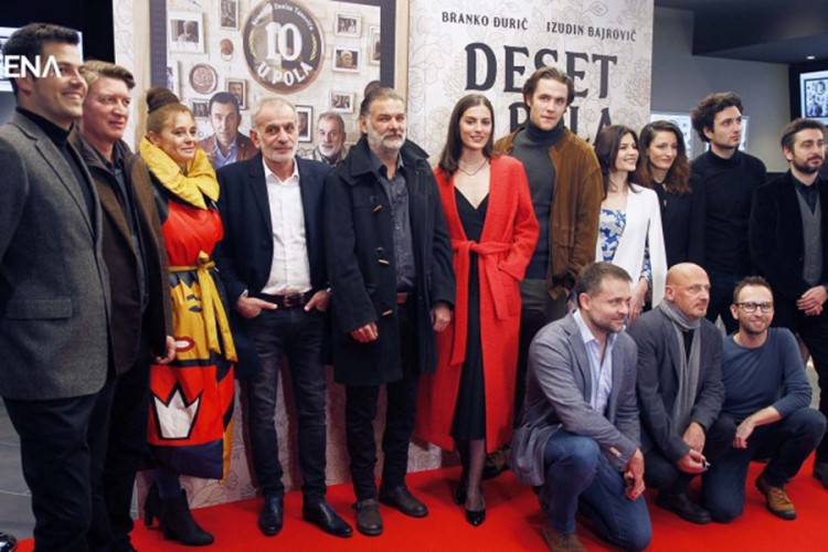 "Deset u pola" - duhovit i bajkovit film o prijateljstvu i porodici