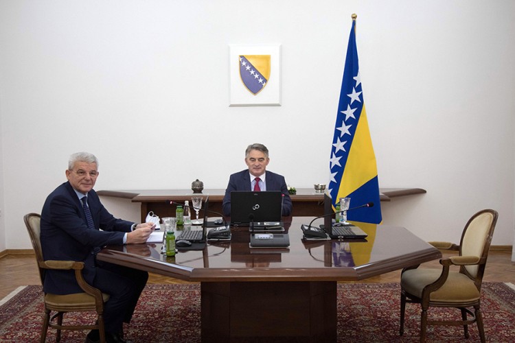 Održana vanredna sjednica Predsjedništva bez Dodikovog prisustva