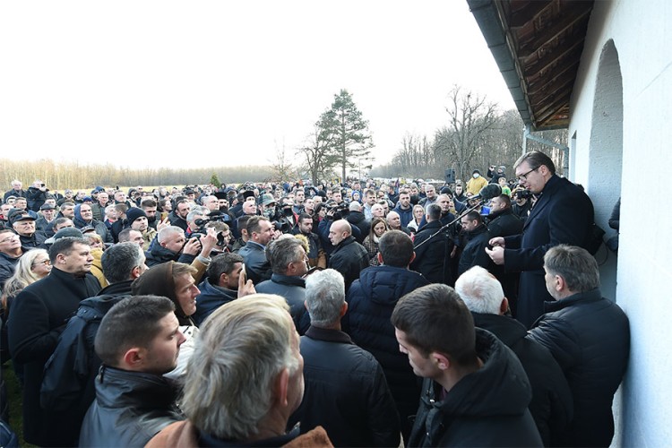 Vučić: Došao sam da slušam i rešimo bar deo problema