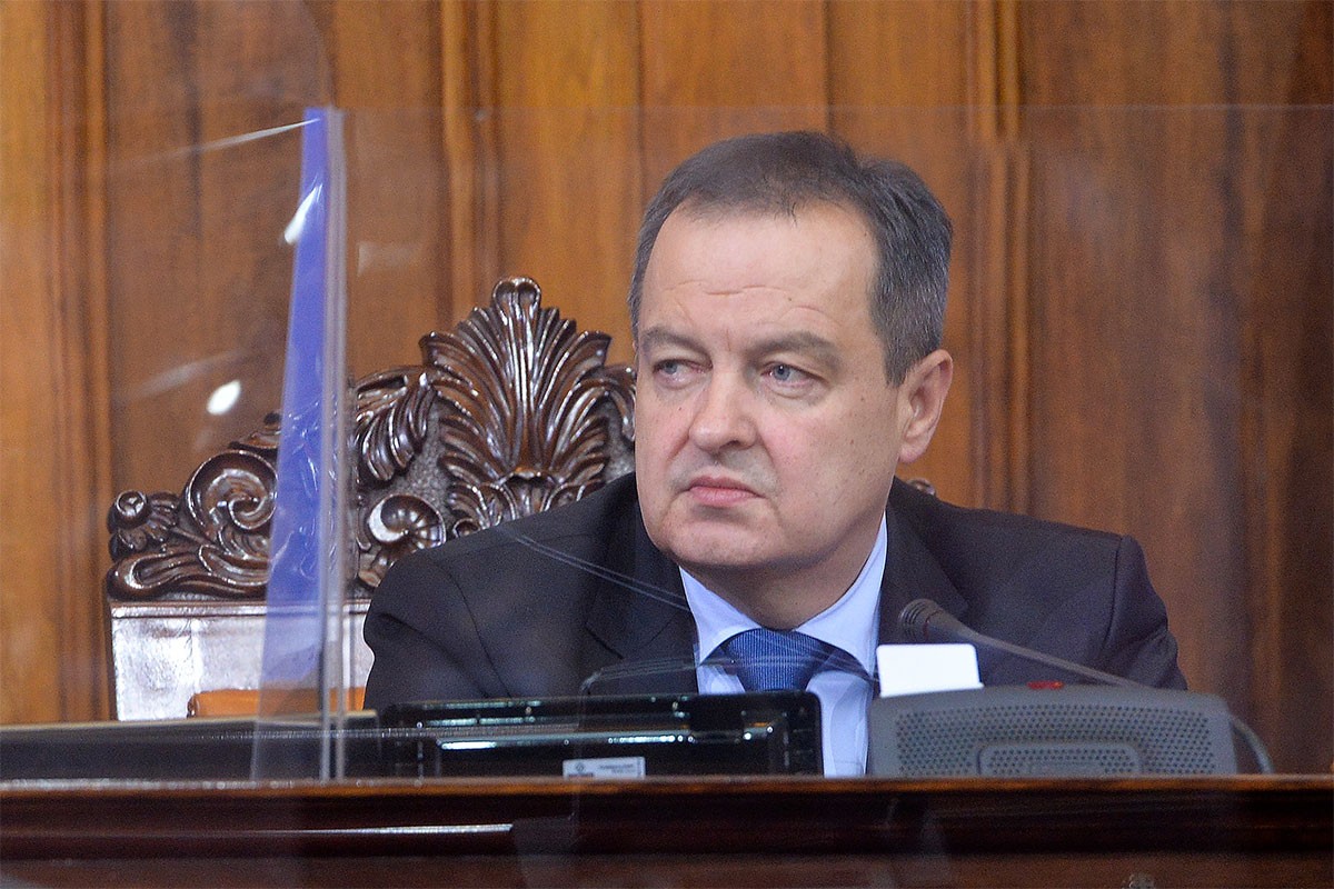 Dačić: Otvoreno razgovarati o problemima, umjesto što se odmah apostrofira RS
