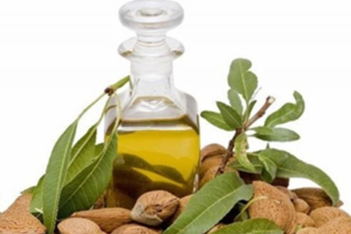 Zašto je ulje jojobe idealno za svaki tip kože