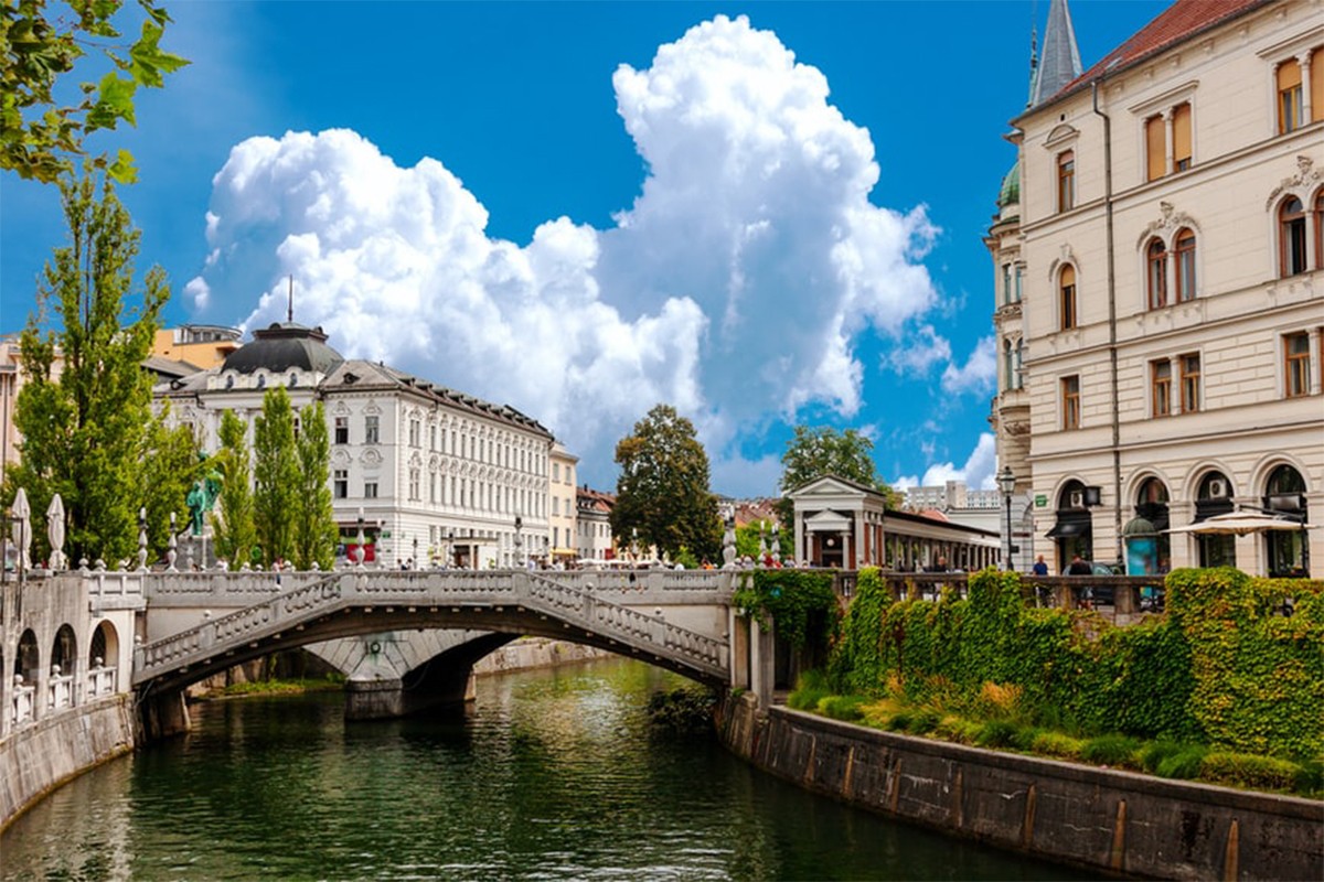 Usvojen novi paket za ublažavanje kovid krize u Sloveniji