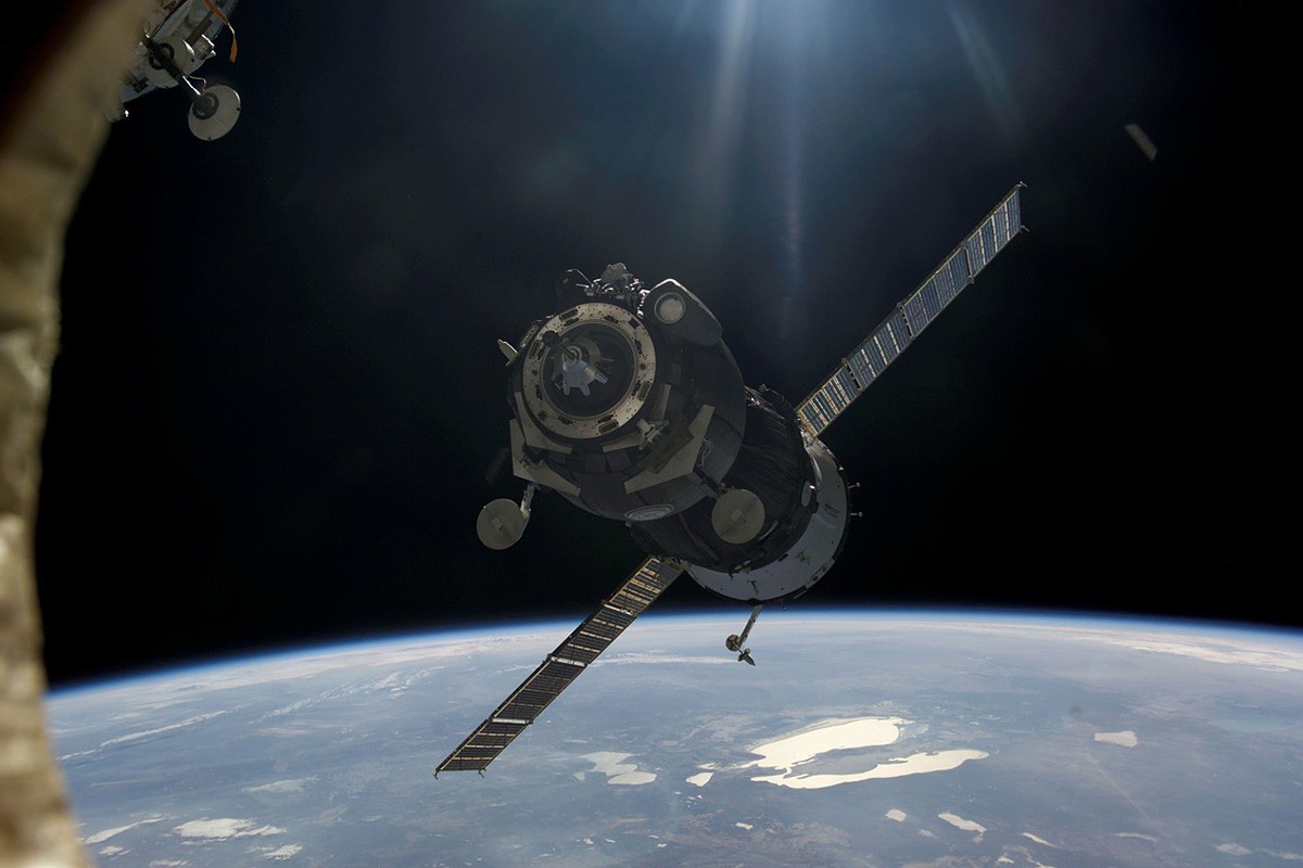 Umalo sudar kineske stanice i Maskovih satelita