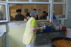 Javne kuhinje hrane sve više gladnih usta