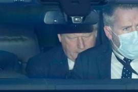 Borisu Džonsonu se "ljulja" premijerska pozicija?