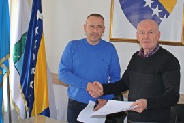 Kalesija i Osmaci zajedno obnavljaju puteve