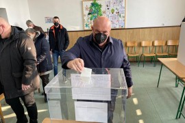 Na referendumu u Srbiji do 14 časova izlaznost od 14,99 odsto