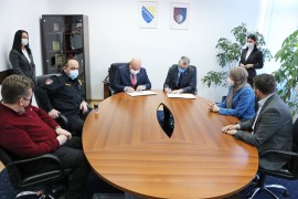 Vlada KS i Sindikati potpisali Sporazum o povećanju osnovice plate