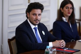 Abazovićeva URA podnijela inicijativu za smjenu Vlade