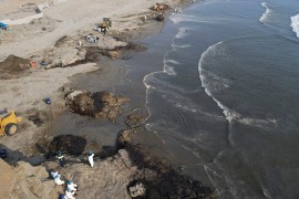Muškarca odnijeli talasi nakon erupcije na Tongi, plivao 27 sati