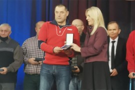 Miloš Šljivić sa Pala dao 30 litara krvi iz ljubavi