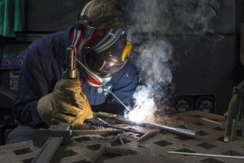Raste industrijska proizvodnja, ali i inflacija