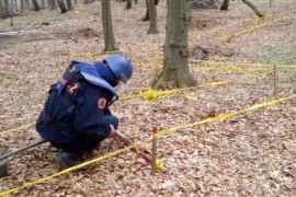 Klizište odnijelo protivtenkovsku minu na lokalni put