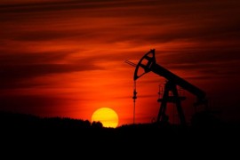 Nafta dostigla 90 dolara za barel prvi put od 2014.
