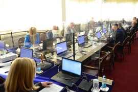 Vlada FBiH usvojila naredbe i preporuke Kriznog štaba