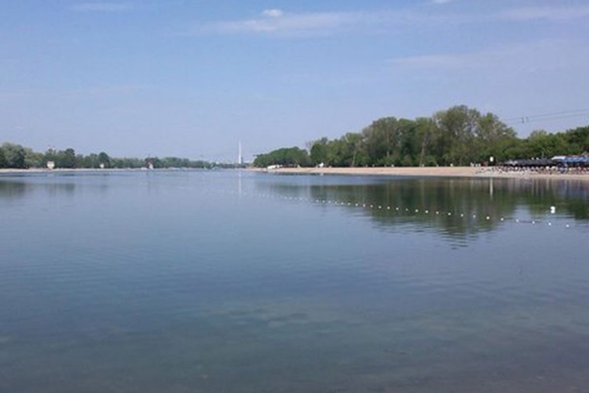 Mladići se kupali 1. januara na Adi Ciganliji