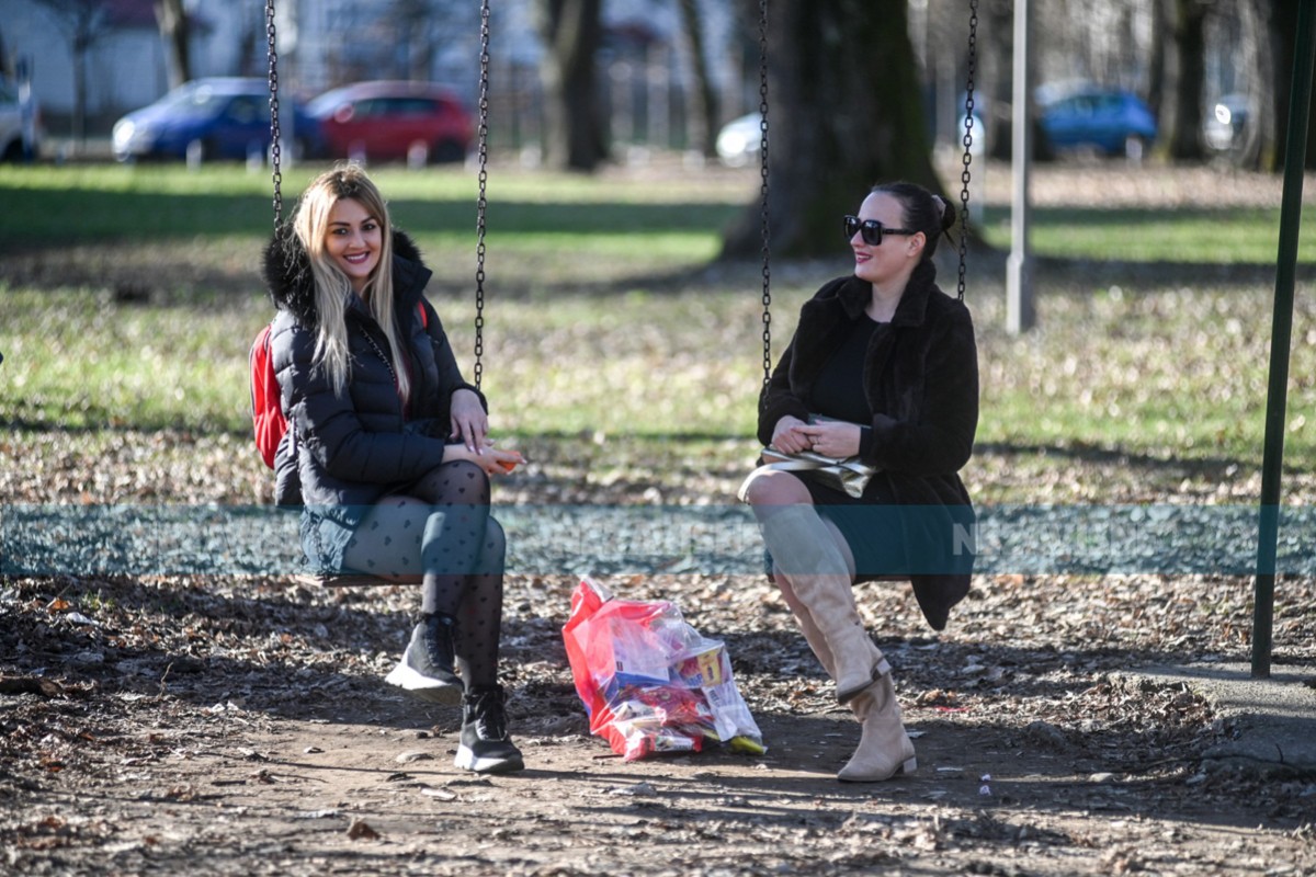 Banjalučani uživali na 20 stepeni, od sutra zahlađenje i snijeg