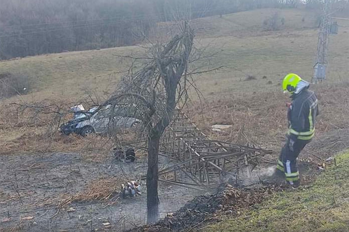 I vatrogasci intervenisali u teškom udesu u Kolima