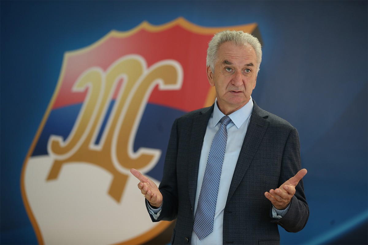 Šarović pozvao na smirivanje tenzija: "Prestanite zveckati oružjem"