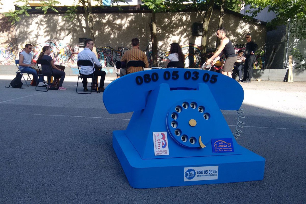 "Plavi telefon" zazvonio rekordnih 10.700 puta