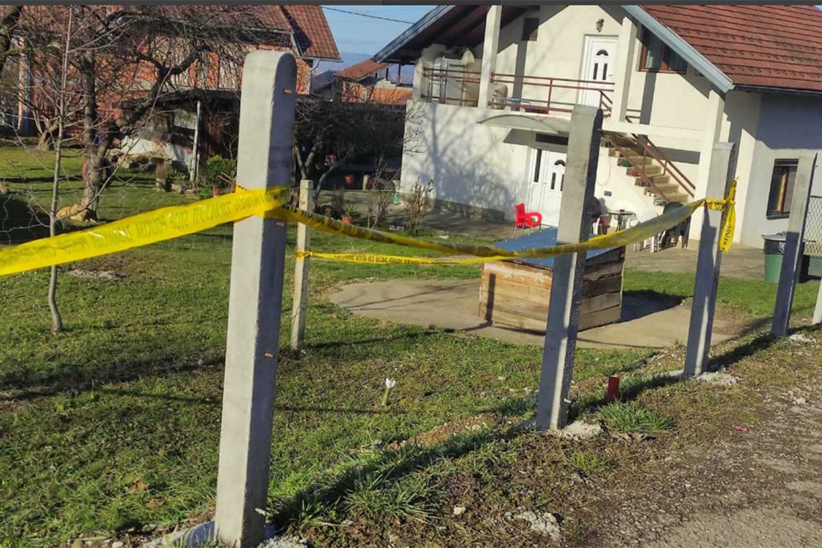 Uklonjen tromblon iz dvorišta Banjalučanina