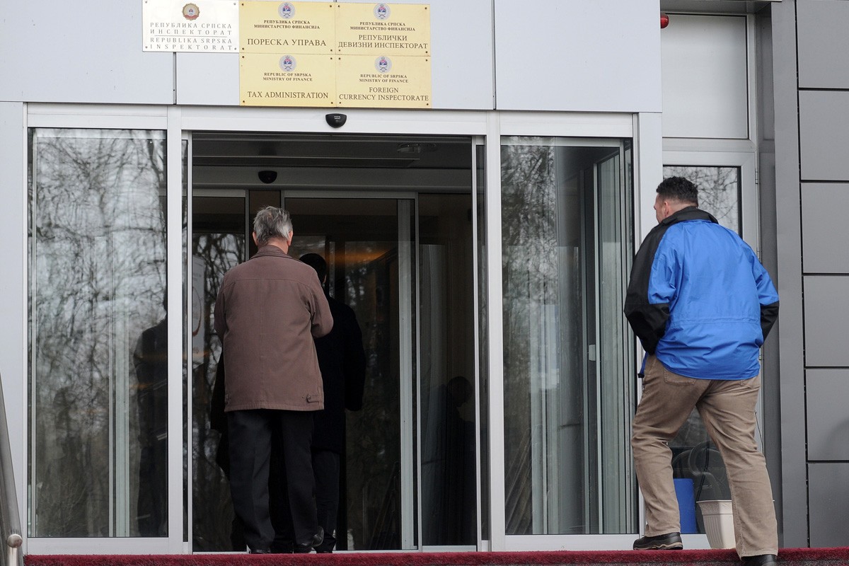 Poreske uprave vape za inspektorima i IT stručnjacima