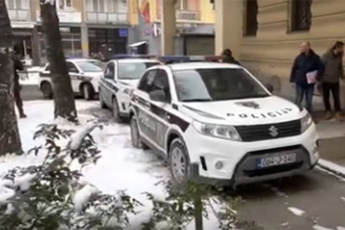 Osumnjičeni za ubistvo Kenina Lukača predati u Tužilaštvo KS