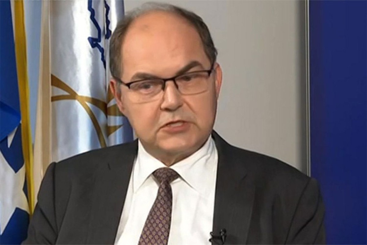 Mediji: Šmit predlaže sankcije protiv Dodika