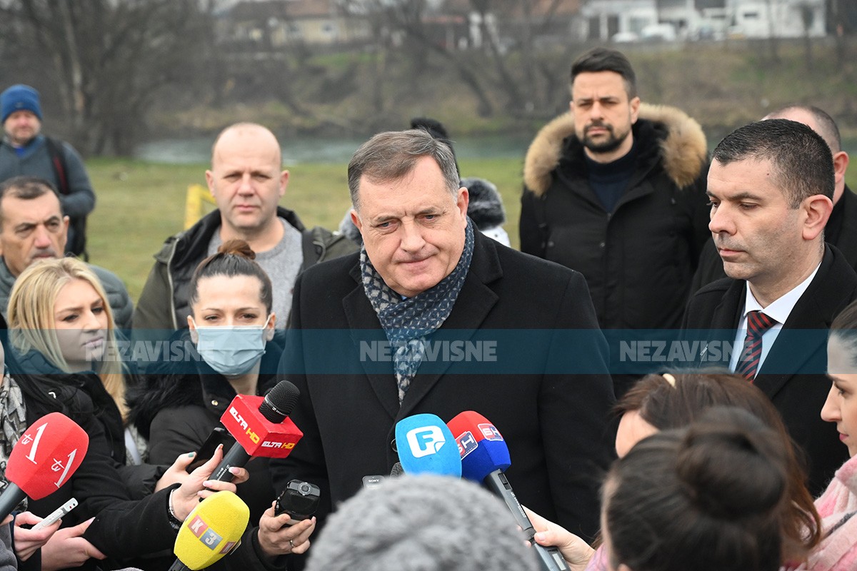 Dodik: Spremno pet miliona za most u Česmi, nisu riješeni imovinsko-pravni odnosi