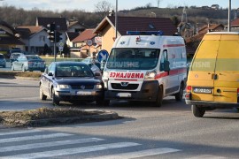 Sudarili se pasat i vozilo Hitne pomoći u Banjaluci