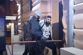 Vozač koji je poršeom udario sina Danisa Tanovića u pritvoru