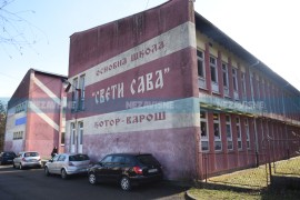 Šok u Kotor Varošu: Policija provjerava da li učenica OŠ šmrče ...