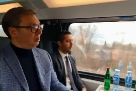 Vučić na promo-vožnji vozom: "200 na sat kroz Srbiju"