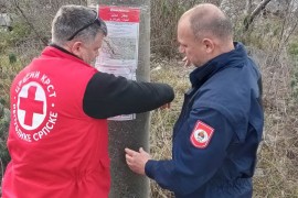 Trebinjci migrante na arapskom jeziku upozoravaju na mine
