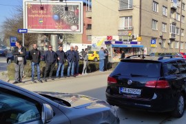 Protest taksista - žele nekadašnje mjesto za štandove