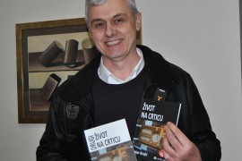 U Zvorniku promovisane dvije knjige Dejana Grujića