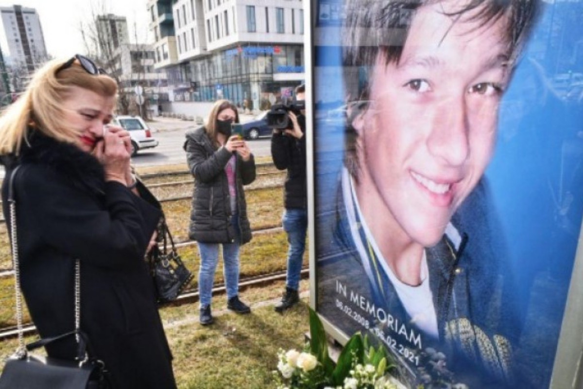 Godišnjica ubistva Denisa Mrnjavca: Mučki ubijen u tramvaju, niko mu nije priskočio u pomoć
