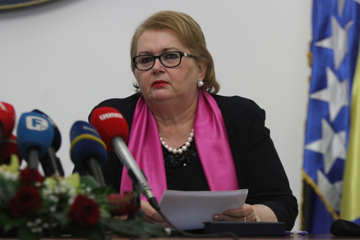 Turkovićeva odlučila da se u bh. diplomatiji koriste samo obilježja BiH