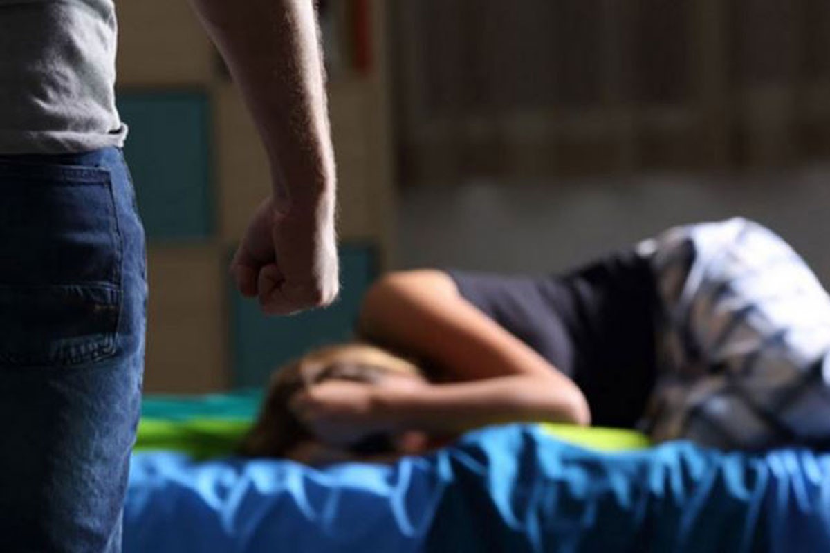 Raste broj slučajeva nasilja u porodici: Žene prijavljuju muževe za silovanje