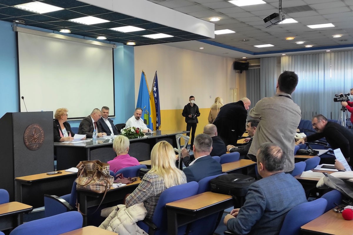 Boračka udruženja u TK traže povećanje invalidnina i naknada