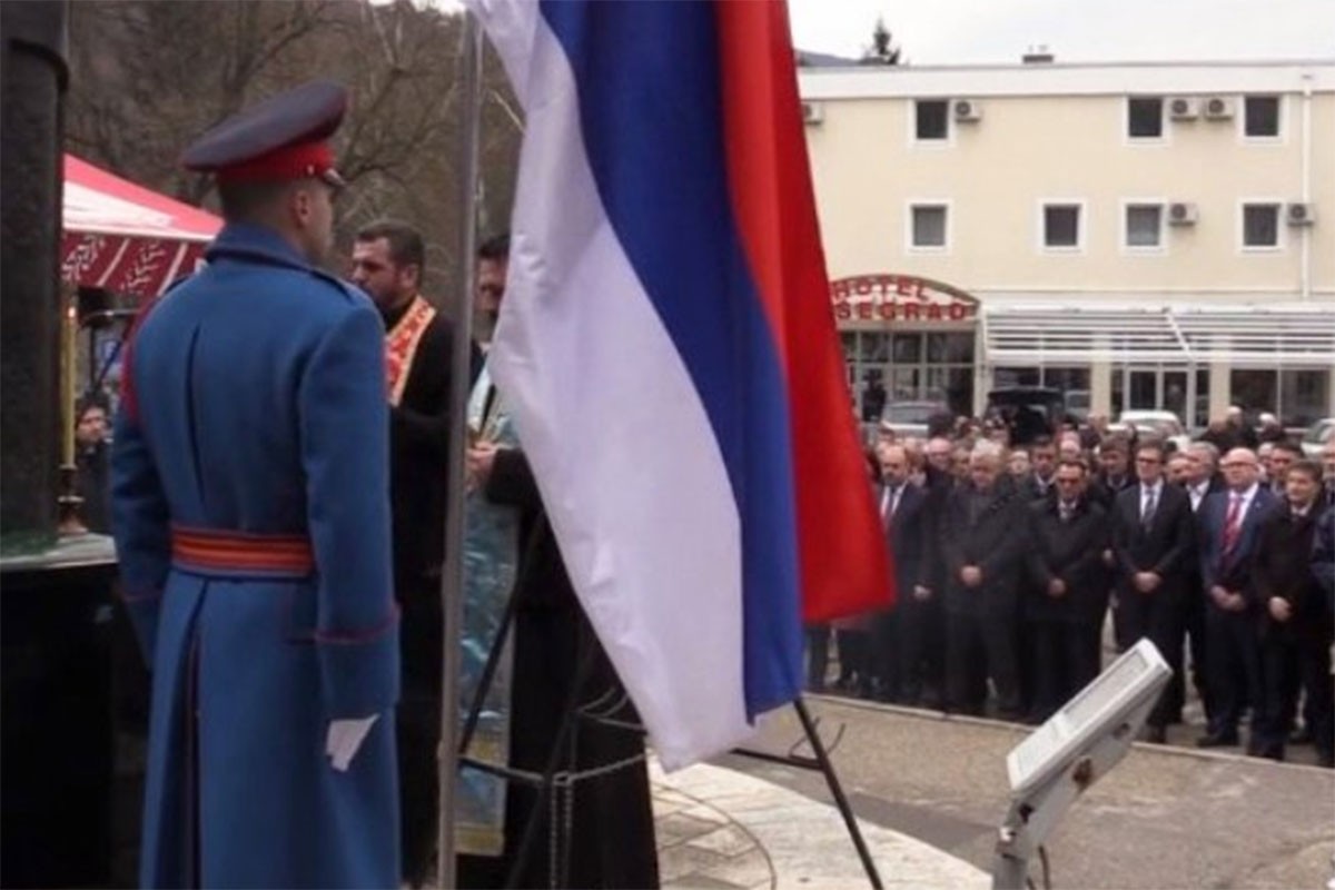 Odata pošta palim srpskim borcima