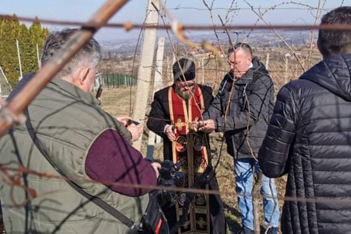 Osveštani "Aleksini vinogradi" u Laktašima