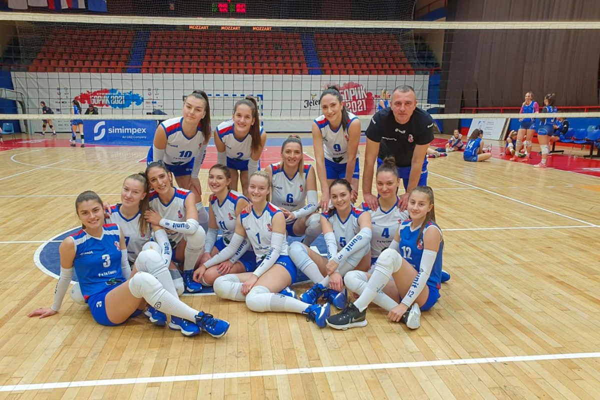 Mladost povećala prednost, Gačanke za petama Brčankama