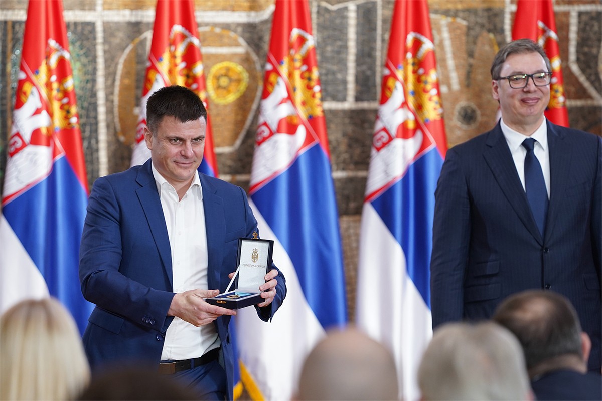 Vuk Kostić odlikovan za kulturni doprinos
