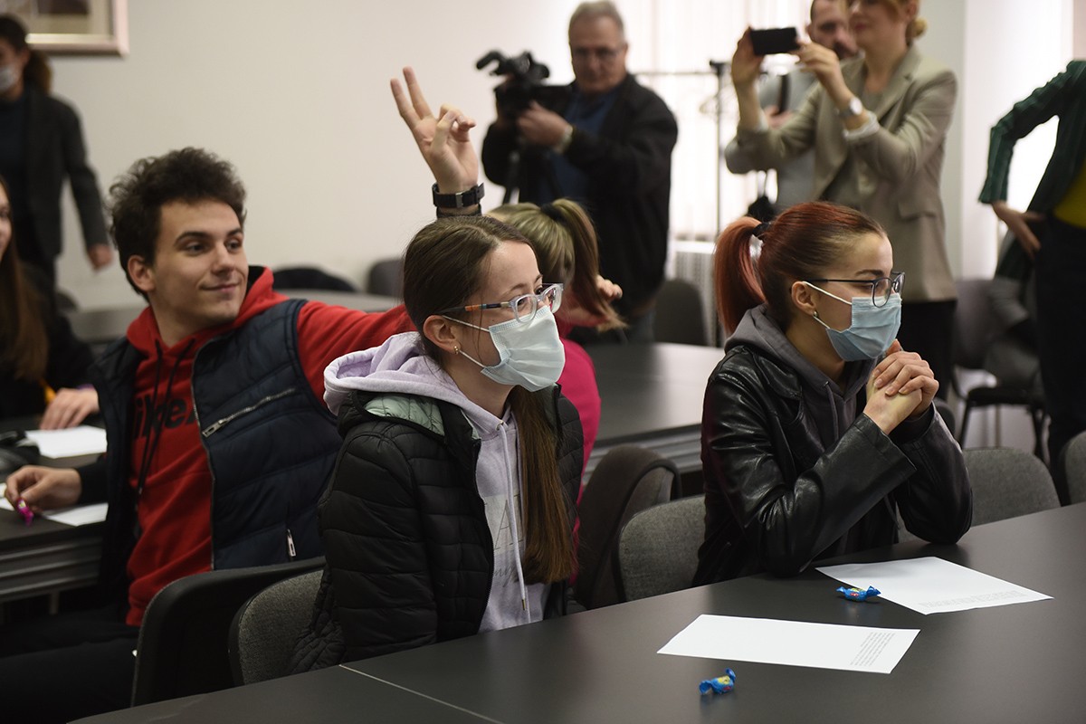 Test za čitaoce "Nezavisnih": Prevedite tekst na književni jezik