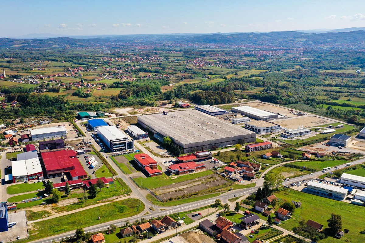 Veliko interesovanje za kupovinu hale bivšeg "Unisa"