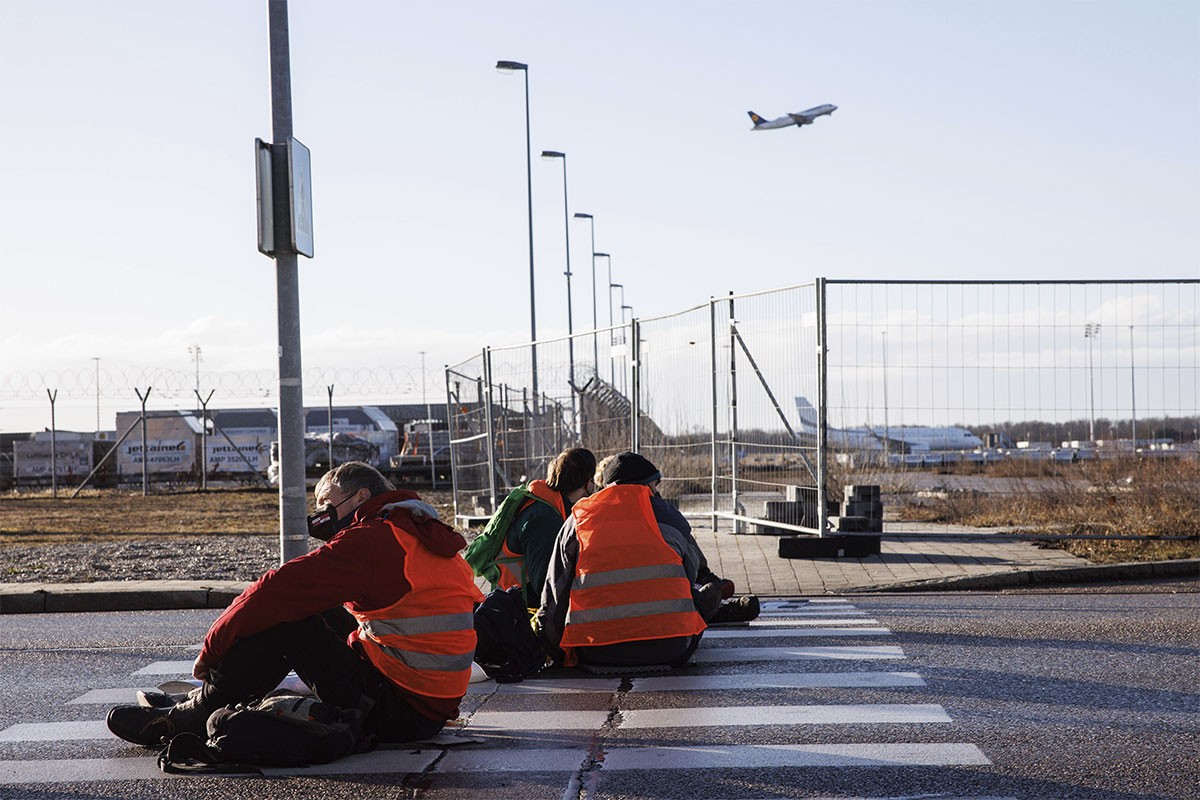 Aktivisti blokirali puteve ka tri najveća aerodroma u Njemačkoj