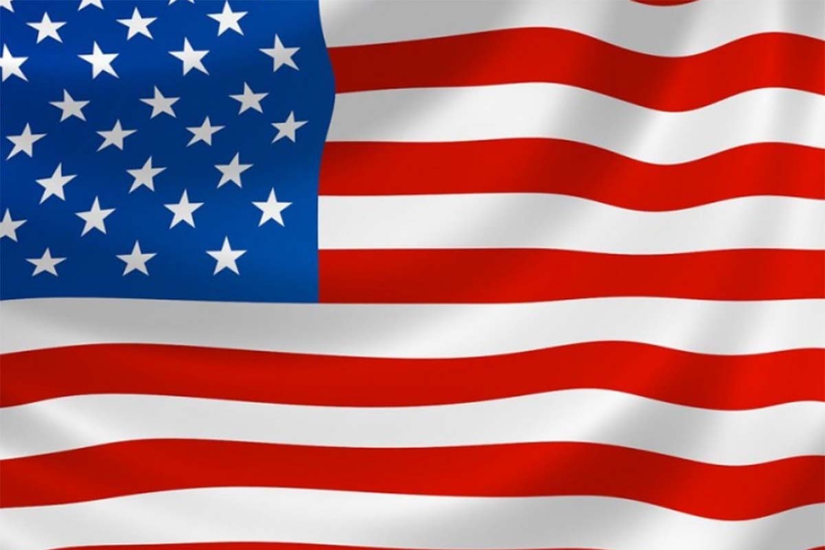 Amerika ismijava rusku istoriju