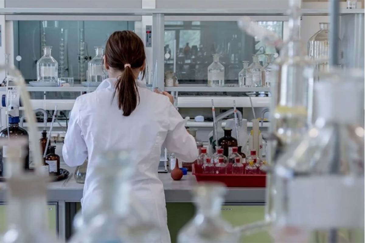 U Hrvatskoj umrlo 22 ljudi, registrovano 2.559 novih slučajeva