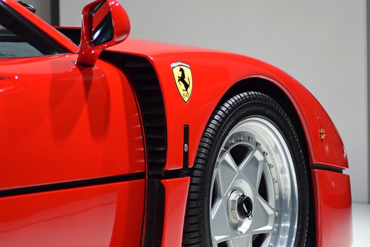Prodaje se čuveni Ferrari F40